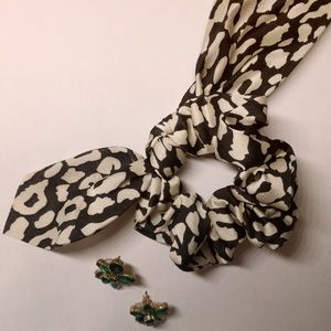 Satin hair scarf ponytail style scrunchy